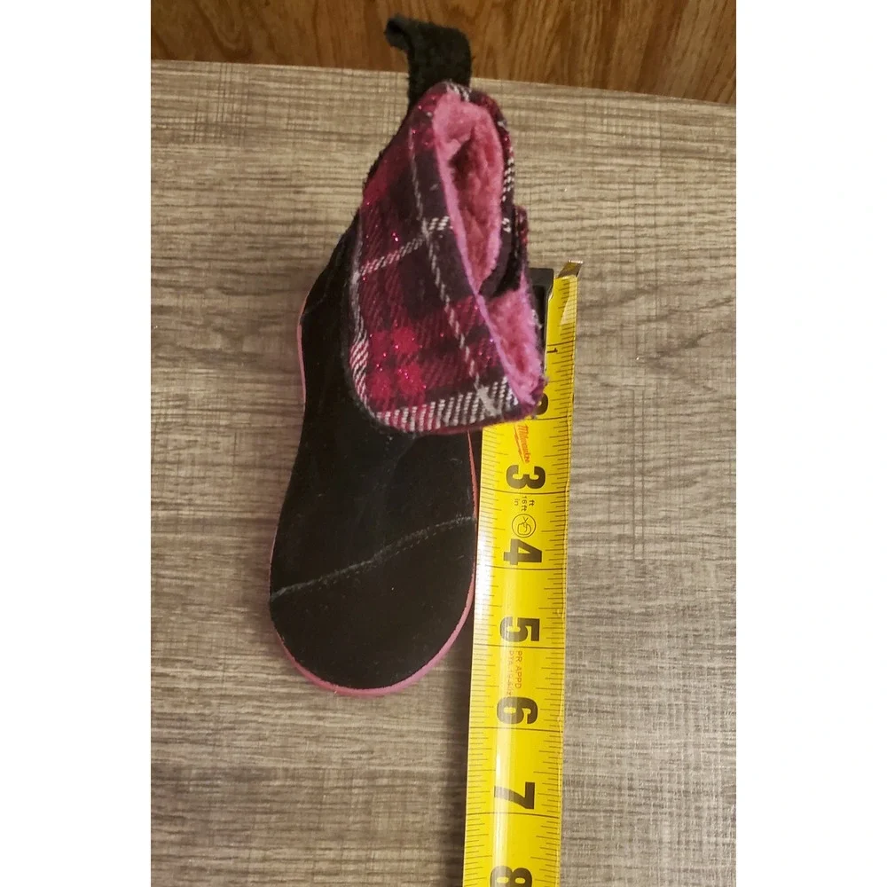 Toms *owners are